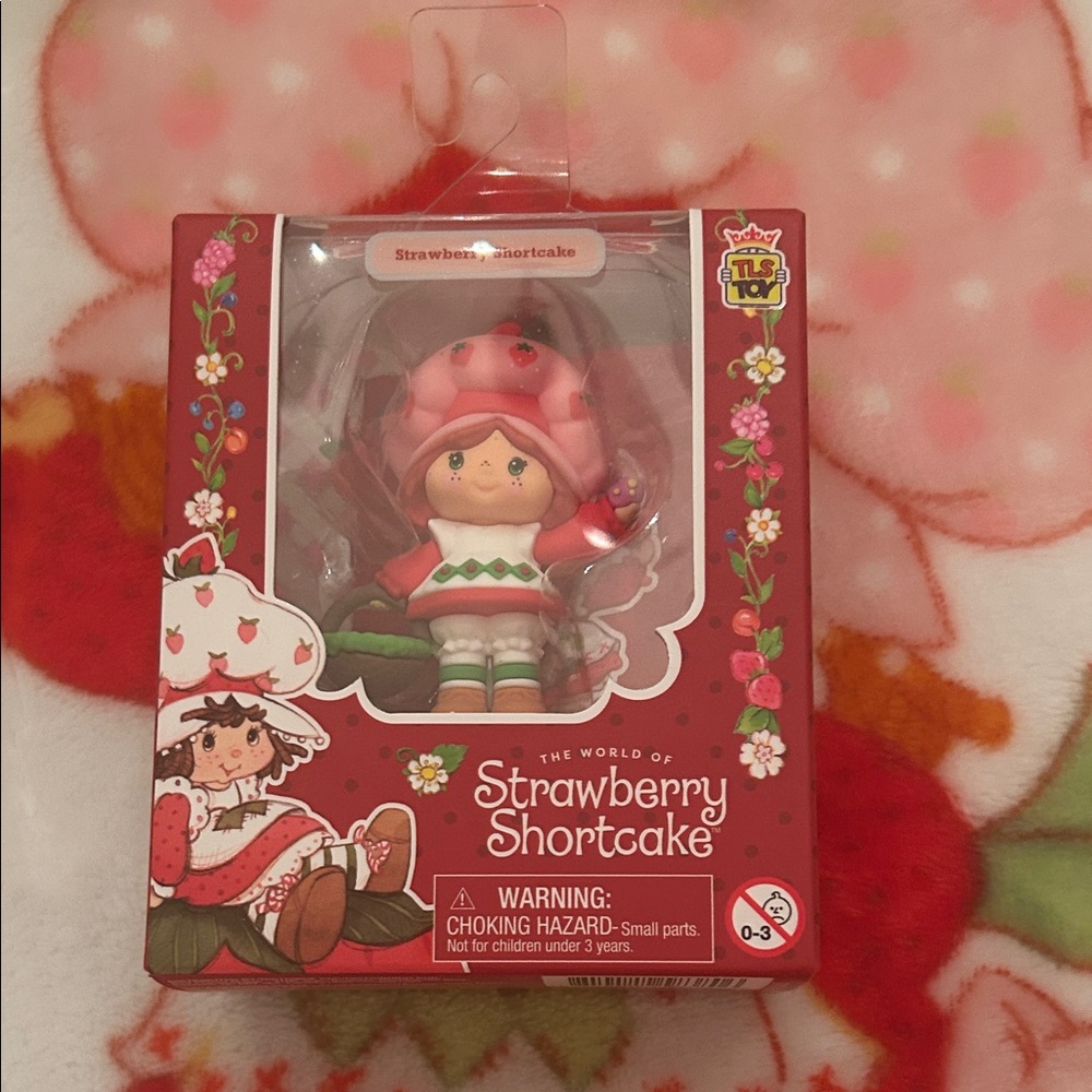 Strawberry Shortcake Action Figure - Red and Green